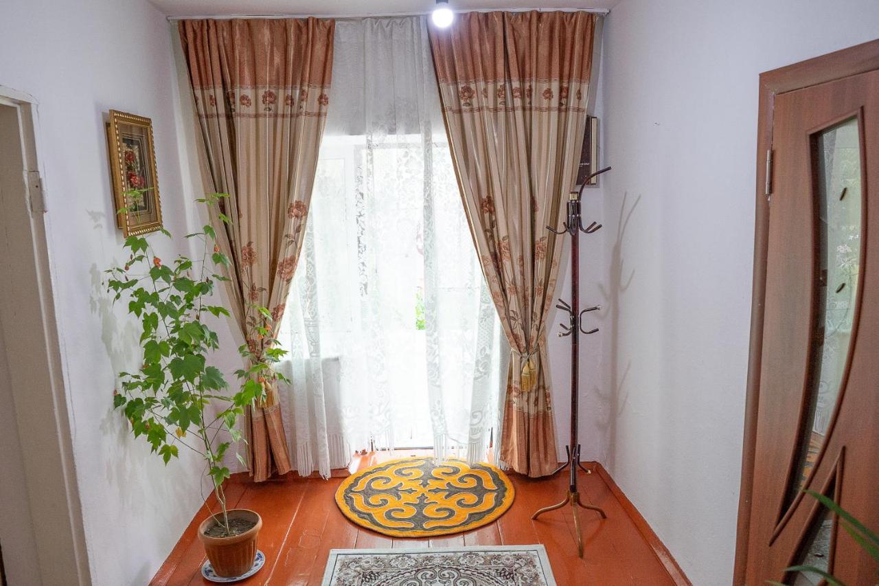 Guest House Jekshen Imeni Karla Marksa  Екстер'єр фото