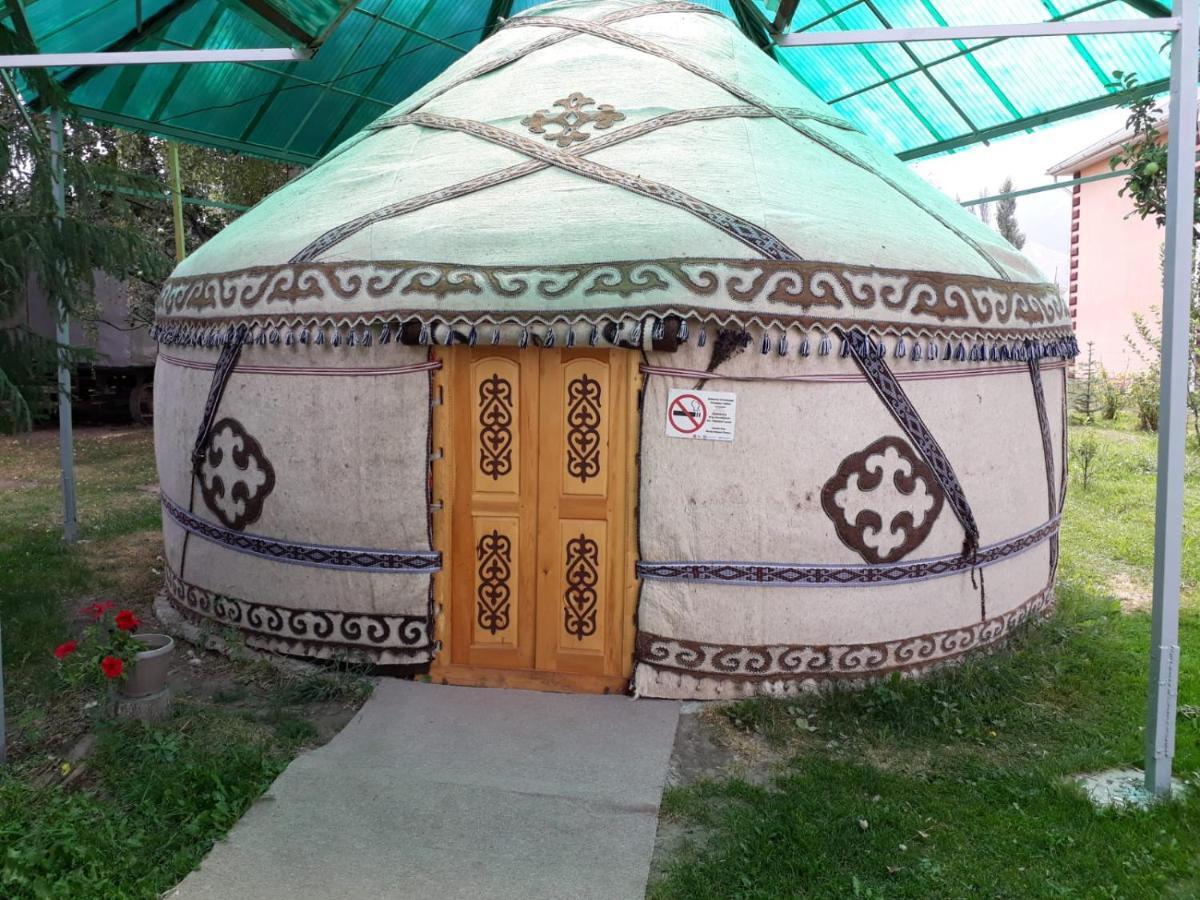 Guest House Jekshen Imeni Karla Marksa  Екстер'єр фото